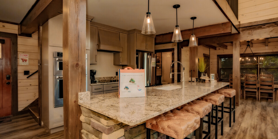 Gatlinburg - Smoky Mountain Skies - Kitchen