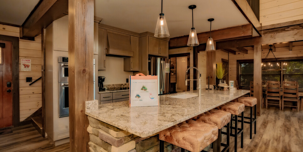 Gatlinburg - Smoky Mountain Skies - Kitchen