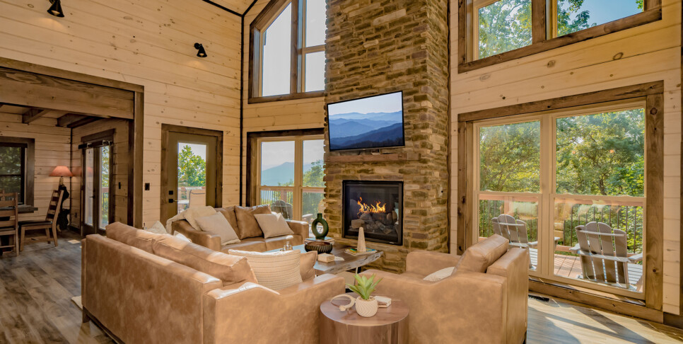 Gatlinburg - Smoky Mountain Skies - Living