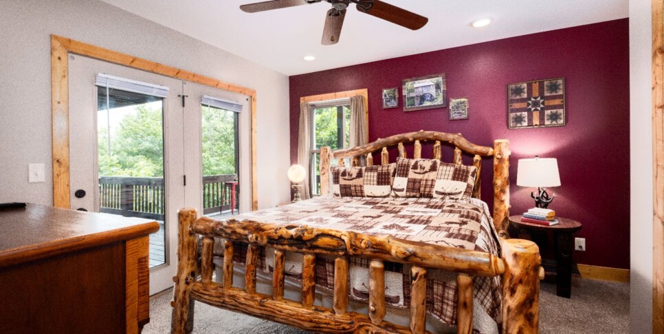gatlinburg-moonstruck-bedroom