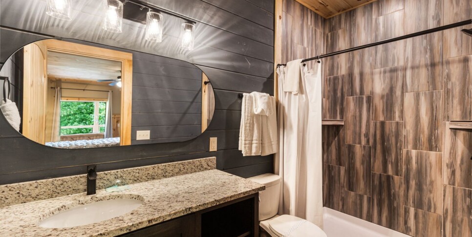 Gatlinburg - The Sundrop - Bathroom