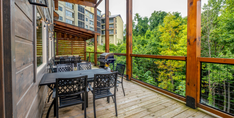 gatlinburg-the-sundrop-exterior