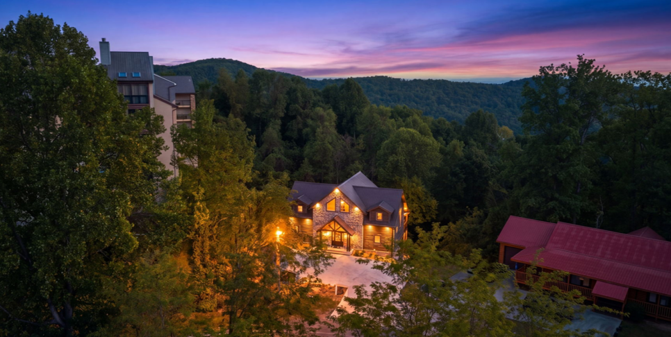 Gatlinburg - The Sundrop - Exterior