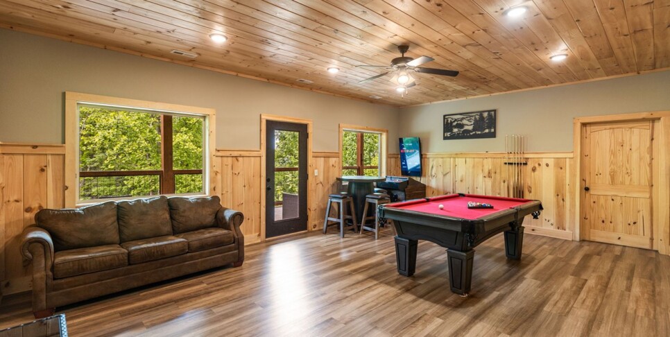 Gatlinburg - The Sundrop - Rec Room