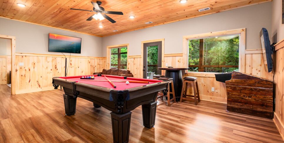 gatlinburg-the-sundrop-rec-room