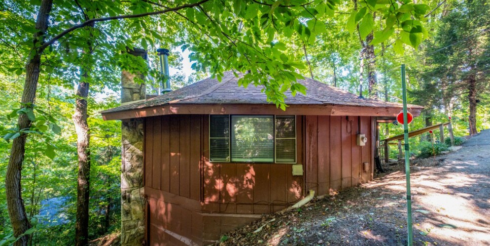 gatlinburg-hideaway-chalet-exterior