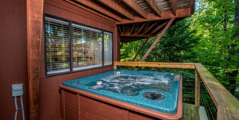 gatlinburg-hideaway-chalet-exterior