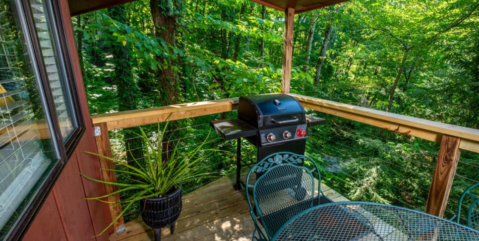 gatlinburg-hideaway-chalet-exterior